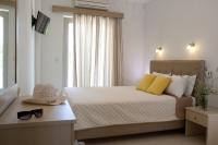 One-Bedroom Apartment with Sofa Bed