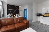 City Centre Studio 4 with Kitchenette, Free Wifi and Smart TV by Yoko Property - Chambres d'hôtes Middlesbrough