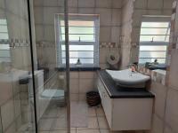 Apartamento - Villa en planta baja