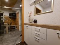 Exklusive moderne 2 Zi. Wohnung in ruhiger Lage - B&B