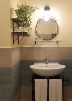 Appartamento con 2 Camere da Letto e Vista Giardino 