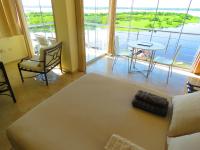 Apartment with Balcony - River View