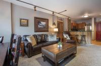 Lovely Zephyr Mountain Lodge Condo with Mountain Slope Views condo - B&B