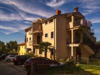 Apartment in Njivice - Insel Krk 42232 - Chambres d'hôtes Njivice