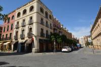 Luxury Apartment with views to Alcazar, Cathedral and Giralda. - B&B Siviglia