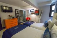 Twin Room with Private Bathroom