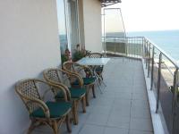 Apartamento de 1 dormitorio con vistas al mar