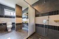 Classic Double Room with Shower