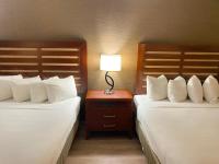 Queen Room with Two Queen Beds - Mobility Access/Non-Smoking