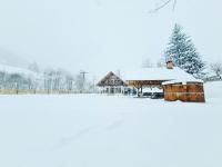 Doabra Chalet - Ferienwohnung Molid