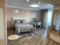 Studio With Swimming Pool 80 meters near the beach - B&B