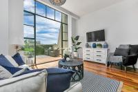 QV Lovely Sunny 1-bedroom in CBD 1025 - B&B Auckland