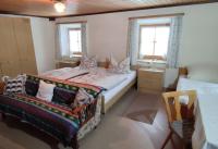 Camera Tripla Budget