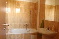Camera Matrimoniale/Doppia con Letti Singoli con Bagno