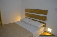Bluestar Appartement 4, centre de Grand Baie - B&B