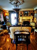 B&B Quebec - Auberge J.A Moisan - Bed and Breakfast Quebec