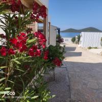 Bungalow on the beach - Buqez Eco Resort - B&B Drage