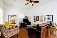 Artsy Heights House: Walk To Food-Bars-Shops-Trails, Kids & Pet Friendly - B&B Houston