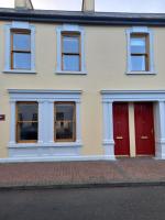 B&B Lisdoonvarna - Town Square Holiday Homes - Bed and Breakfast Lisdoonvarna