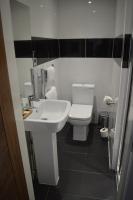 Einzelzimmer mit Gemeinschaftsbad