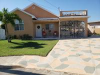 Irie HideAway - Private Studio in Gated Community --Caribbean Estates, Portmore - B&B