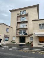 Vivez Le Centre ville à la Plage - Balcon - Ferienwohnung