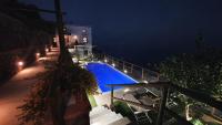 Villa Sunrise. Pool and seaview in Amalfi Coast - B&B