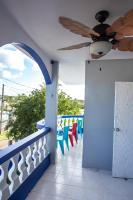 2A - Welcoming Apt near Crashboat Beach - Bed and Breakfast Aguadilla