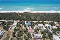 Paradise on The Boulevard - 90 Mile Beach Holiday Home - Chambres d’hôtes Paradise Beach