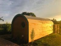 Rural self contained cosy pod house. - B&B Garway