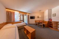 One-Bedroom Apartment (4 Adults) B