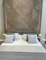 Luxury Two-Bedroom Suite with Old Town view Krzywe Koło street (95 m2)