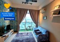 B&B Johor Bahru - Experience the Coast - HostaHome Suites at Paragon Residence near Downtown - Bed and Breakfast Johor Bahru