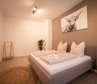 B&B Chemnitz - Exklusive Wohnung mit Kingsize-Bett I 75qm I am See I Netflix I gratis Kaffee & Teeangebot - Bed and Breakfast Chemnitz