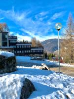 **NEW**Marilleva 1400**TRILOCALE sulle piste - B&B