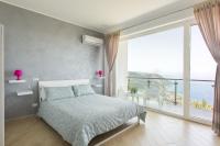 Habitación Doble con balcón y vistas al mar
