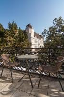 18 Deribasivska Street Jacuzzi Apartment - B&B