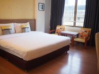 B&B Bangkok - Crown BTS Nana Hotel - Bed and Breakfast Bangkok