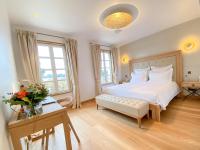 Kamer met Kingsize Bed en Uitzicht op de Tuin