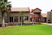 Amjicaja Guesthouse, Tours & Rentals - B&B Walvis Bay