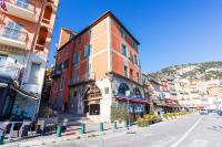 ON VILLEFRANCHE BAY - AP3040 by Riviera Holiday Homes - Chambres d'hôtes Villefranche-sur-Mer