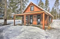 B&B Bonners Ferry - Serene Kootenai Cabin - 3 Mi to Dtwn and River! - Bed and Breakfast Bonners Ferry