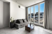 Apartamento con balcón