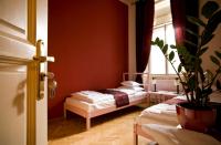 Tweepersoonskamer met een Eigen Externe Badkamer