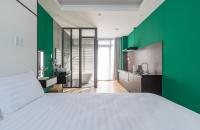 Queen Room with Balcony