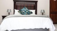 Luxury Queen Room