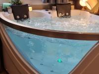Magic on the sea-suites with a private jacuzzi and a private sea view - B&B