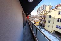 Bright 1BDR Apartment with a Balcony - Ferienwohnung