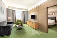 Suite mit 1 Schlafzimmer mit Kingsize-Bett und Zugang zur Lounge