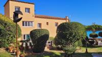 Casa con jardín a 25 metros de la playa. LA T. - Chambres d'hôtes Palamós